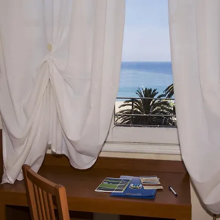 Mimosa Hotell