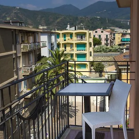 Mimosa 3* Spotorno