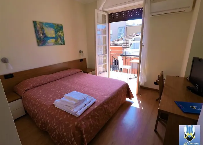 Mimosa Hotell 3*