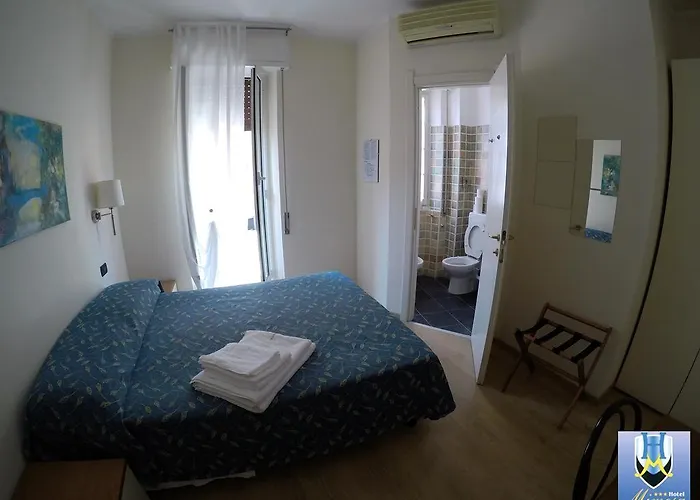 Mimosa Hotel 3*